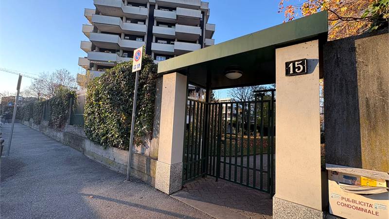 Trilocale in vendita a Monza 